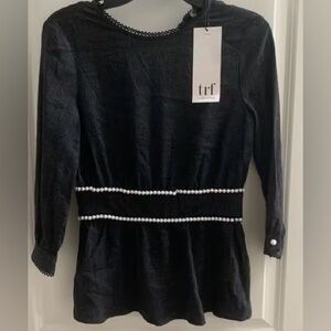 Zara 3/4Sleeve Charcoal Top with Pearl Accents Women’s Size L